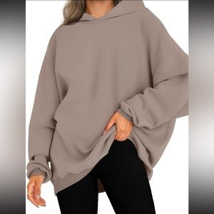 Women’s sweatshirt